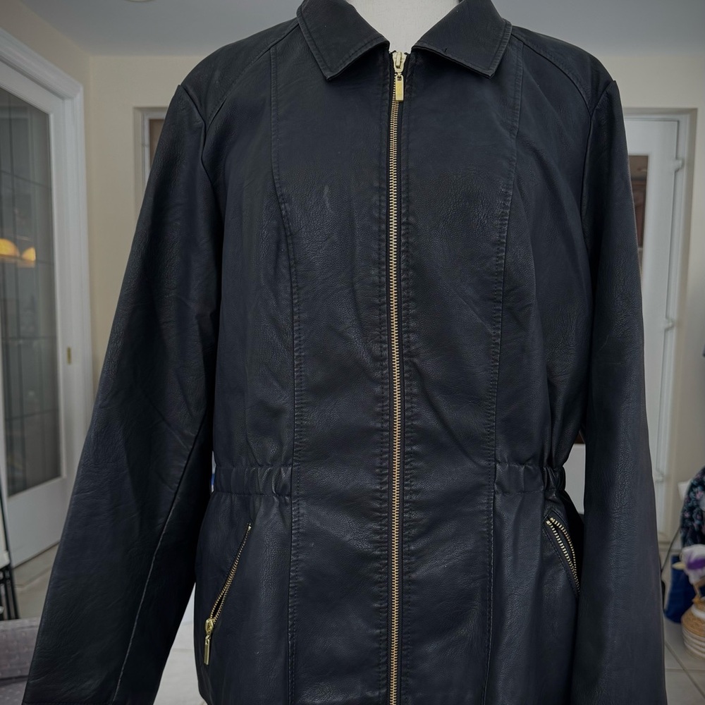 BACCINI Black FAUX Leather Jacket with gold tone zipper accents. 2X